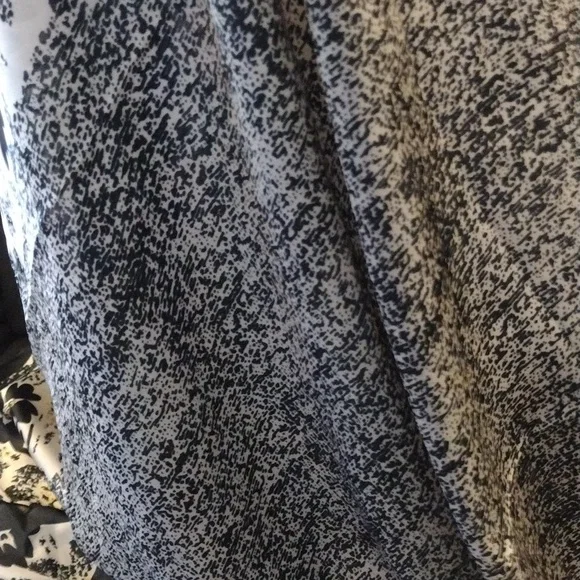 Vintage Scarf - Picture 2 of 5